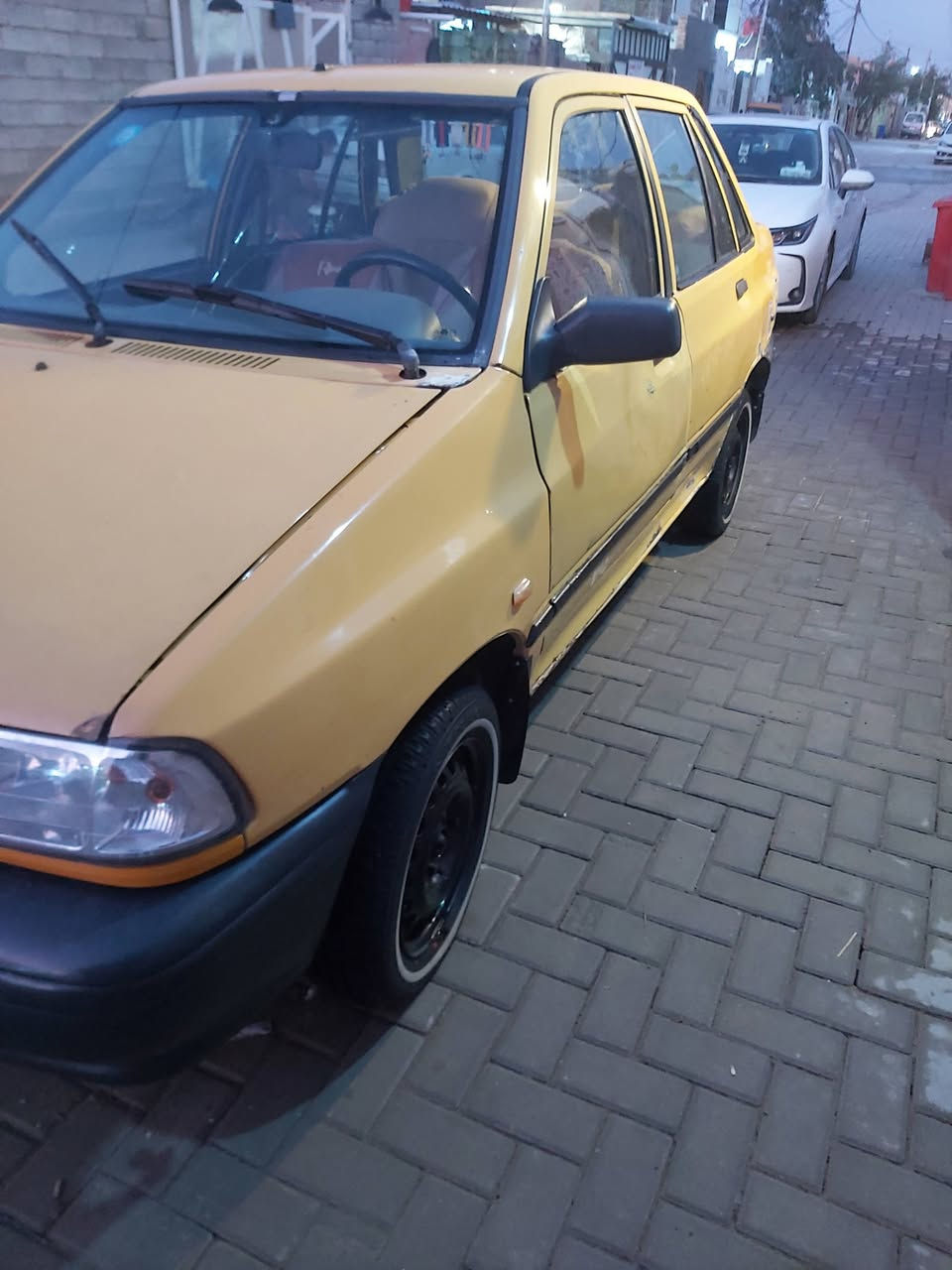 السلام عليكم سايبه مديل 13 مصفره هيه وغرامه مكينه وكير وحداده وتبريد خير من الله
السعر 27 مكاني بغداد سبع قصور ***********
