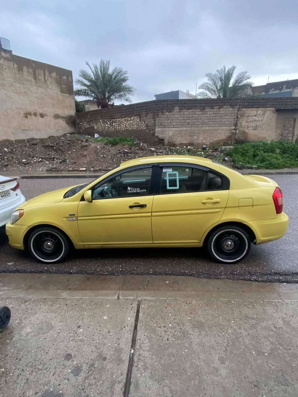 اكسنت 2011بدون ضرر  شرط المحرك والكير رقم بغداد مسطره مشروع وطني شرط التحويل  
***********/*********** 

السعر 95وبيها مجال
