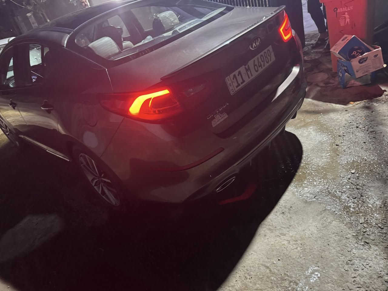 السلام عليكم
كيا أوبتيما موديل 2015خليجي فول مواصفات 1/1
السياره جديده كلش بيها قطعتين صبغ بدون دواخل سبب شخط فقط الباقي كفاله عامه ✅
رقم بغداد بسمي 
مكينه ٢٤٠٠دوش
دبل كزوز
بكلايتات لد
لا يتات لد
بصمه 
بنراما سلايد
داخل لونين 
تبريد شاشه بيانو
شفتات ستيرن 
تحكمات ستيرن
كشنات جلد 
وبعد مواصفات أخرى✅
الموقع بغداد
الاتصال ***********
