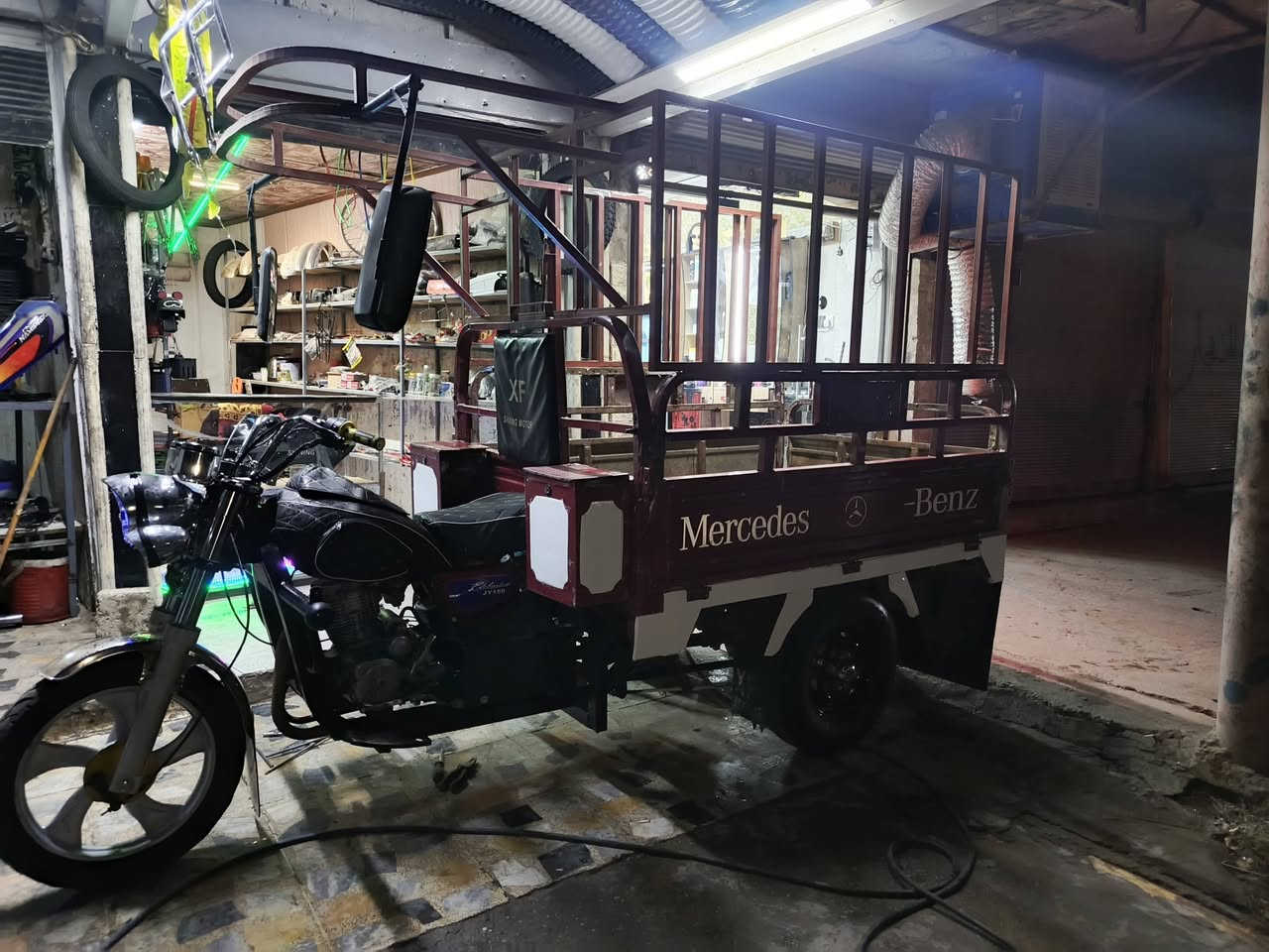 السلام وعليكم ستوت لبيع الموديل 19ابلادي وايرمنيه كله شغال سلف لايت بك لايت العنوان الموصل الأجانب الأيمن تل الرمان السعر مليون و100وبيه مجال  الاتصال على الارقام***********
