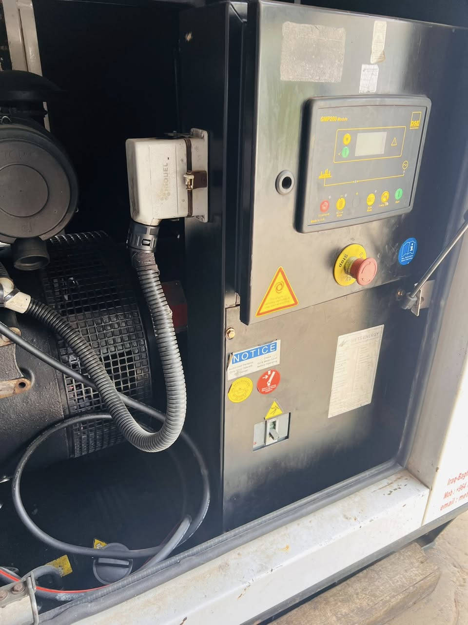 #جديدنا
نوع المحرك:بيركنز نكليزي 
القدره:66KVA
المحر::بستم  سوبر
نوع الملف:لوري سومر فرنسي
عدد ساعات التشغيل2000 ساعة ⏰
كاتم 90%
مع سسستم بروتكشن كامل للحمايه ونظام اوتو Ato
 الهاتف:***********
***********
