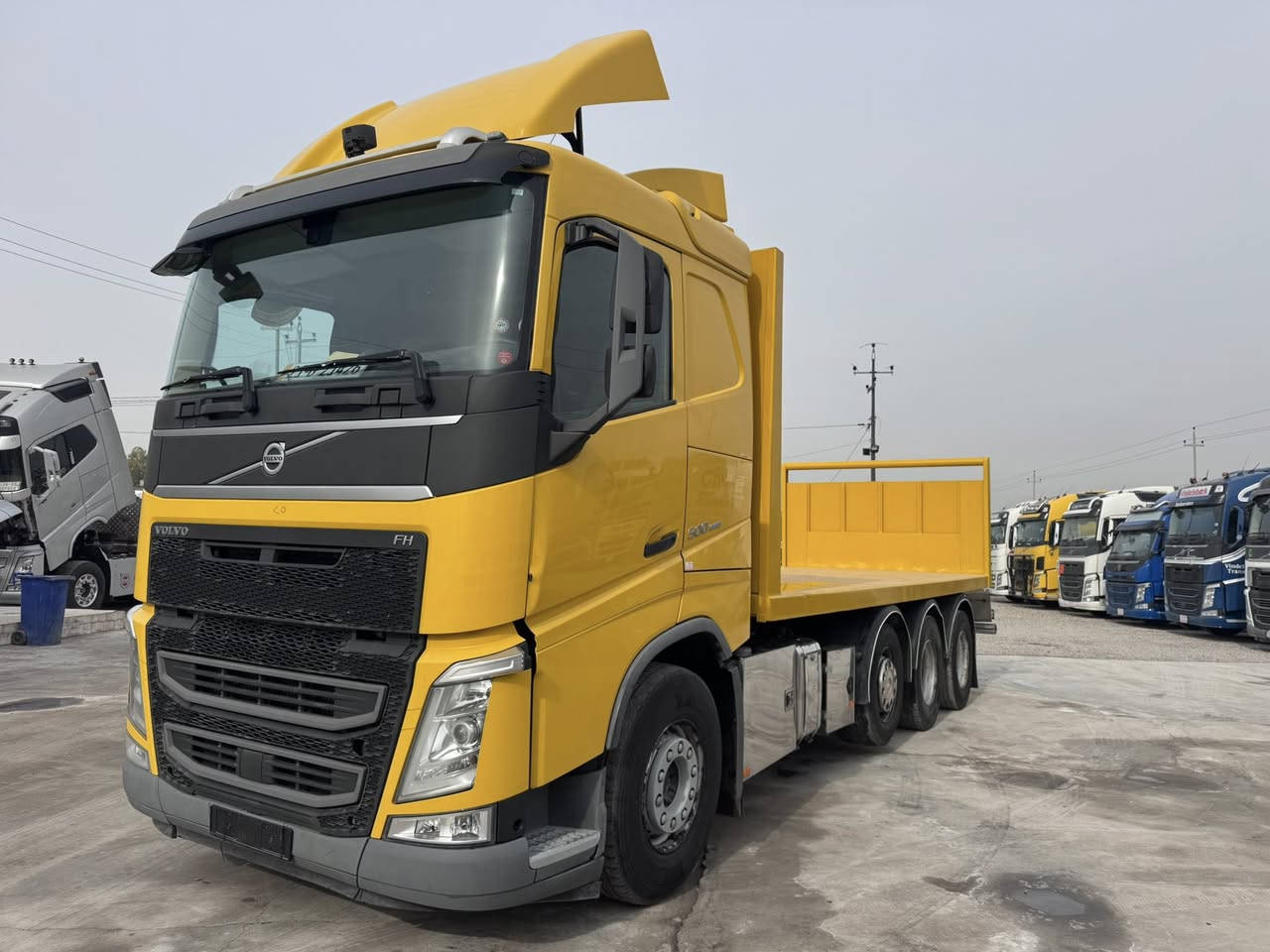 للبيع فالفو موديل 2017 رقم سليمانيه

حجم محرك // 500

گير اوتوماتيك 

مرقمه السياره بتارخ 2026/1/21

كرين بلوك بدون كرين

مجموعه + سحال

مواصفات 

تبريد // ثلاجه // رادار امامي // كاميرا // كشن كهرباي // جهاز تحكم عن بعد//

موجود في كركوك في معرض ابو يوسف و توانا حاجي عدنان 
عنوان كركوك شارع مطار مقابل جسر حزيران 

للاستفسار 

***********
***********
