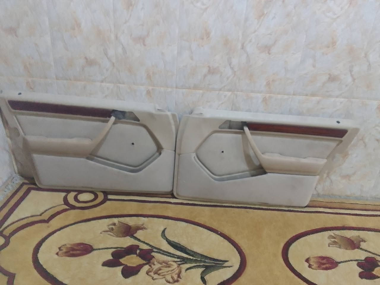 سلام عليكم بطاين مال مارسدس دب نضيافت 100%تخم سعرهن 100الف 2فرس مل دب الواحد 15الف كصه مال دب اماميه الوحده 10الف دشبول مال بيبي شبح ابو الرباك 50الف كجات مال دب الوحد 25الف بلجكتورات الزوج 50الف كلهن مل حاويه نضاف كلش متواجد ***********
