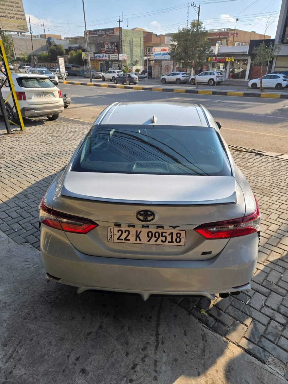 السلام عليكم
كامري للبيع موديل 2022 SE
بأسمي ترقيم على ايدي
اللون سموك رقم أربيل 
ماشية ٧٧ الف
حادثها جدا بسيط معدل بارد جاملغ خلفي وصورة الحادث بالمنشور
شرط كبس بجم امامي وخلفي سياره برغي مامفتوح بيها جديده ومال جنية
مكانها الموصل
السعر 235
للاتصال ***********
