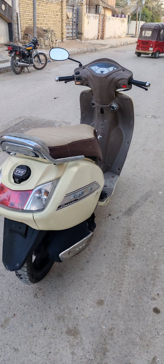 السلام عليكم دراجة جوبيتر هندي موديل 22للبيع المكان واسط قضاء الحي تفاصيل أكثر اتصل ***********
