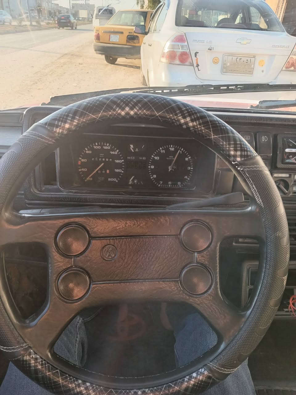 السلام عليكم سياره كولف للبيع السيارة كلشي ما بيها بس اندعمت من كدام يريدله دعاميه وبنيد وشباك يعني بجم محرك 0.6 يعني ١٦٠٠ جديد خمسه كير رقمها فحص صلاح الدين ومتفوعله كمرك وغرامات السعر ١٢ وبيها مجال يعني جوه العشره لا تتصل مكان السياره سامراء ***********
