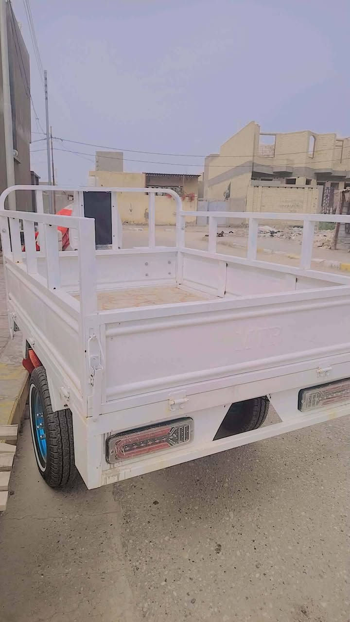 بدي البيع الشراي يتصل على الرقم ‏‪0774 214 8620‬‏السعر 300 مكلف بل نشر
