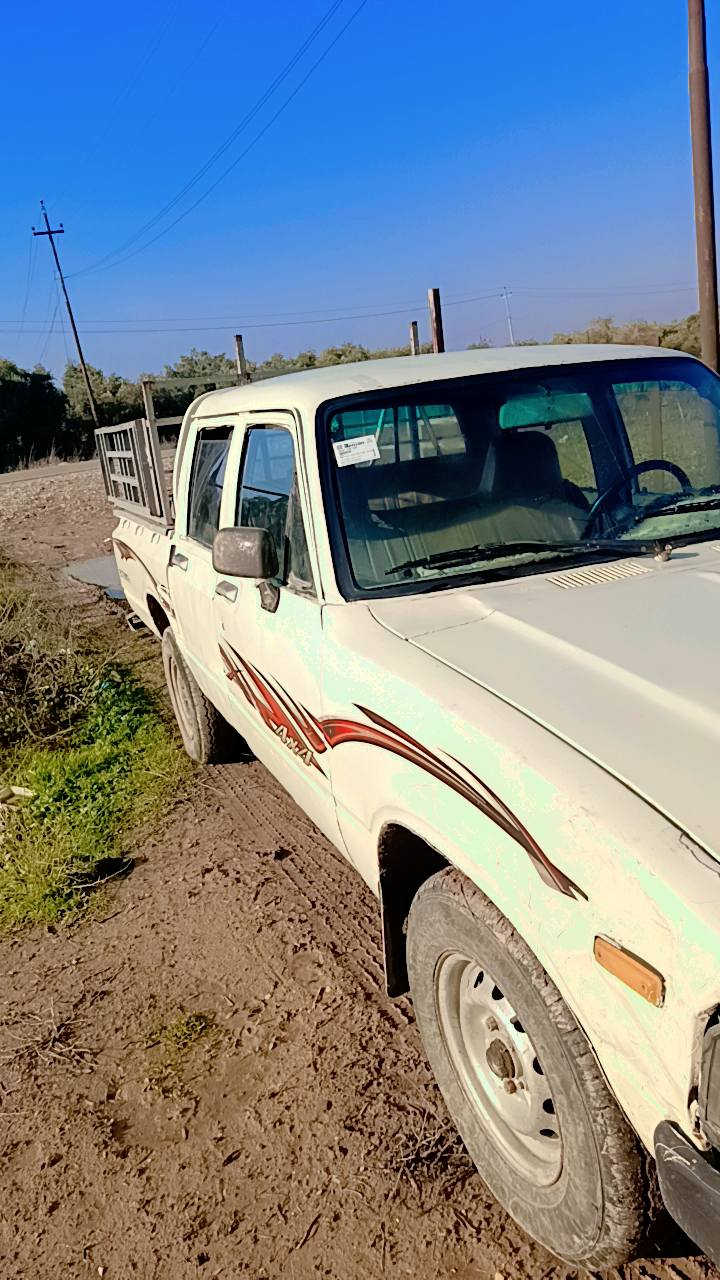 بيكم 83 رقم صدامي نينوى مكينه و كير شرط اشارات و تدفئه شغالات مابيه لا غرامات ولا ضرائب استفسار ***********
