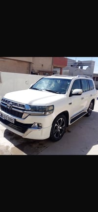 لاندكروز • ٢٠٠٨ • محدث ٢٠٢١