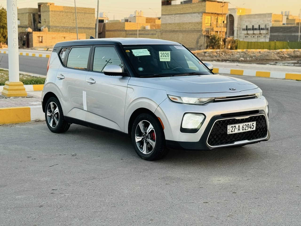 سلام عليكم صول 2020 حره ذي قار رقم جديد تحويل ثاني يوم
وارد أمريكي تبديل بنيد او باب السايق 
وجاملغ صبغ 
نص فول 
محرك 2000 دوش مامفتوح 
شاشه / كأمره دواره 
تحكم ستيرن / بلاجكتوات
اليت زنون / طفاء ذاتي 
تحديد مسار / نضام ايكو 
سياره جاهزه محرك كير حداديه تبريد جاهزه الأخير 
المكان الناصرية
السعر 123 وبيه مجال 
الاستفسار 
***********
