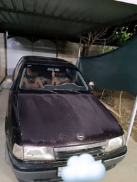 للبيع أوبل فكتره موديل 92 محرك 18 رقم مسطره دولي سنويه 30 غرفه جديده ا...