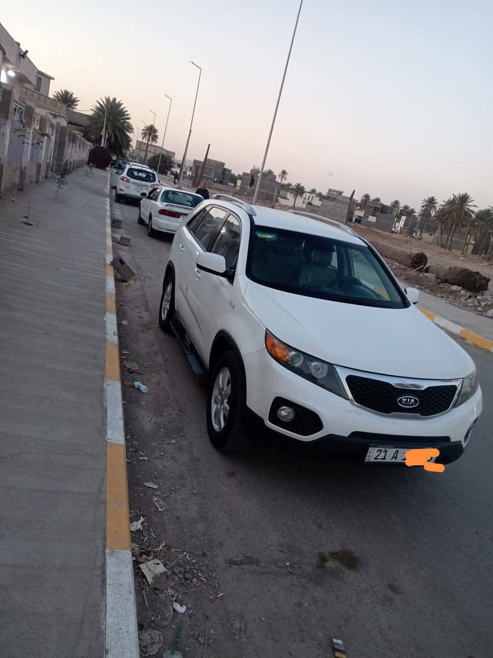 سورنتو مديل ٢٠١١ السياره جديد كلشي ما عايزه حداديه تبريد كير ومحرك ٤ سلندر رقم نكليزي السعر ١٤٠ بيها مجال رقم التلفون ***********
