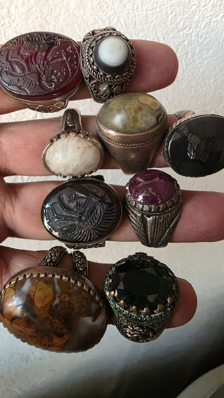 للبيع بسعر٥٠٠ قفل
٩ خواتم فضه
مرصودة


**إذا كنت صاحب هذا الإعلان وتريد حذفه لأي سبب، رجاءا أرسل رسالة إلى الدعم الفني**