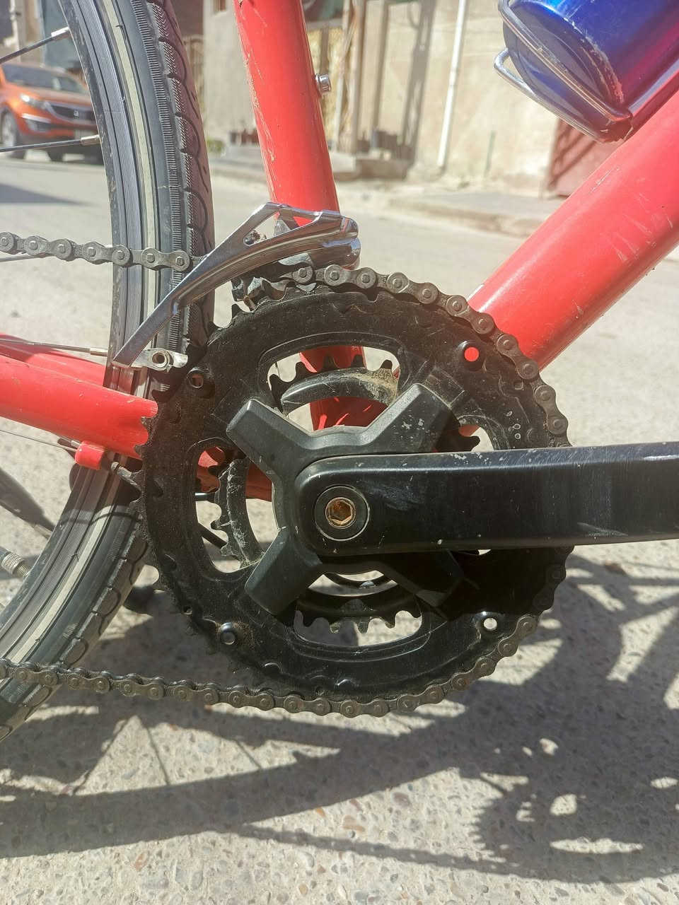 سلام عليكم بايسكل ماركه يونيفيكا معروفه حلوه حجم M السعر 170 قفل أو مراوس في رود نضيف العنوان بغداد حي الجهاد شارع 40 ***********. واتساب
