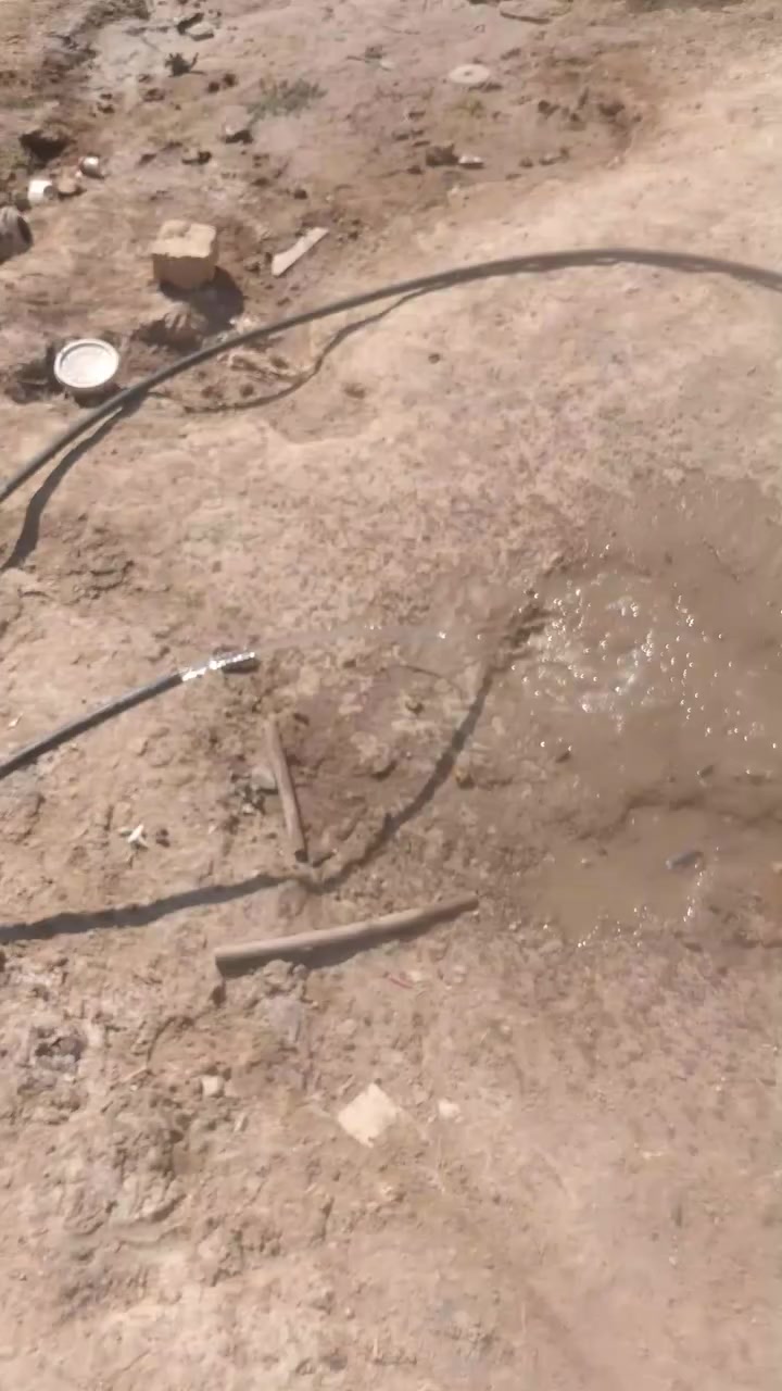 سلام عليكم قطعة للبيع مكان سماوة نزلت علي ضاهرة قريب مستشفي الاماني طابو زراعي قرار محكمة ماي كهربا متوفر شارع سبيس مساحة 200 متر سعر 13بيهة مجال ‏‪***********‬‏
