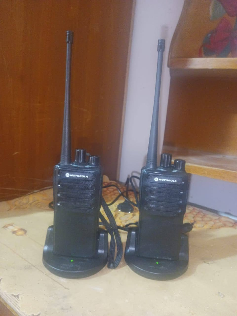 اجهزه نداء موتريلا بالمناطق المفتوحة من 3 الى5 كيلو متر جهاز ظمان السعر 35 تواصل على الرقم ‎***********
