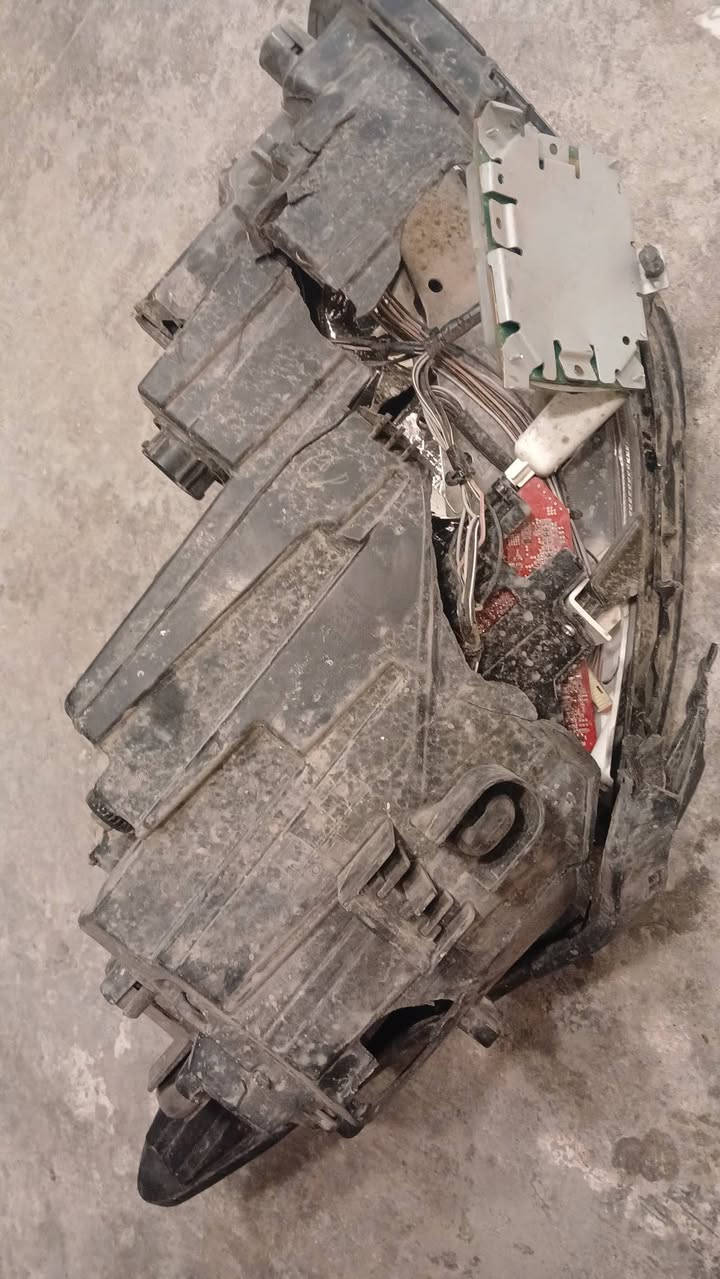 السلام عليكم مازدا يمنه سوناتا موديل 21 امريكي سعره  ٤٠ شغال بس بي كسر


**إذا كنت صاحب هذا الإعلان وتريد حذفه لأي سبب، رجاءا أرسل رسالة إلى الدعم الفني**