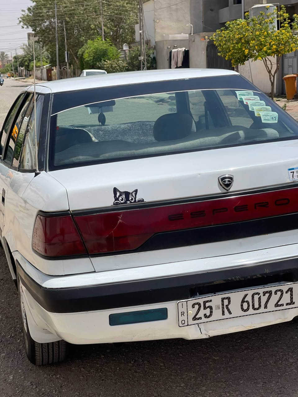 السلام عليكم دايو اسبرو موديل 1995فول مواصفات كير اوتماتيك تبريد كهربائي شغال كامل مكمل كير محرك بالشرط صدر امامي خلفي ناعم باتري جديد سيارة بدون رقم كركوك سنوية رقم جديد لل2030 دفتر بانزين بيها شرط التحويل والوكاله ما بيها ضربة بيها كم مكان رش بدون سقف بدون تكم فقط سيارة ناعمة او حلوة مال بيت سعرها 38$ وبيها مجال للطيبين أي استفسار خاص او اتصال *********** كركوك, العراق
