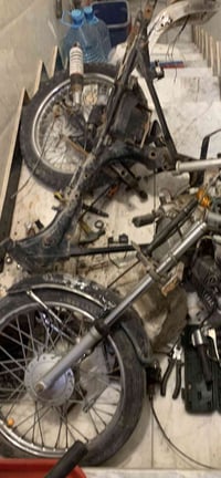 شاصي 18 • اوراق كاملة • قفل