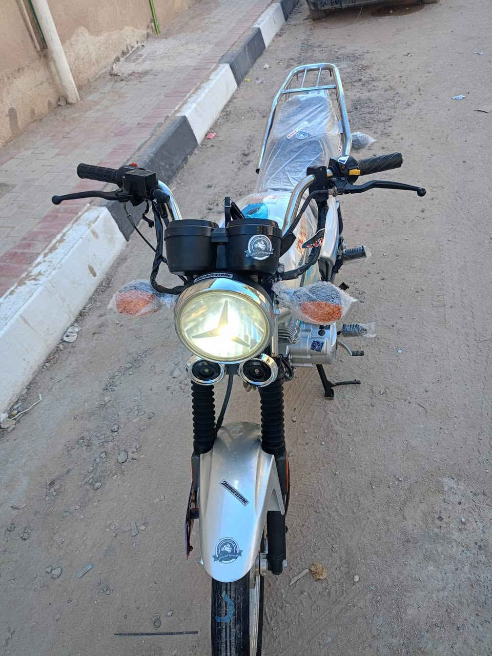 عضم جديده بل كارتون شرط أوراق سكنر موديل 23 بليته ورقم شاصي مكاني كربلاء سعر 675 وبيه مجال ***********
