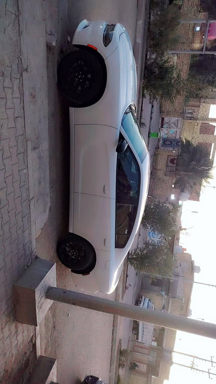 جارجر موديل ٢١ تبديل بنيد وباب تقسيم ماشيه ٥٥ مايل مواصفات sxt تحويل او كاله سياره جاهزه مال بيت ***********# ***********. سعر ٢٢٥ وبيه مجال
