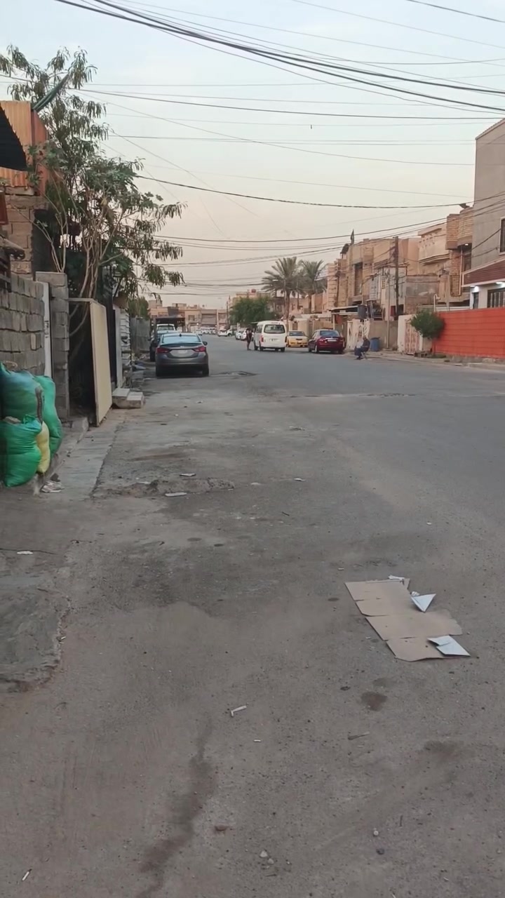 السلام عليكم بيت للبيع حي التراث قرب المركز الصحي 
مكانه كلش حلو ومرتب تفاصيل بالمقطع كامله السعر 14 وبي مجال بسيط الاستفسار  ***********
