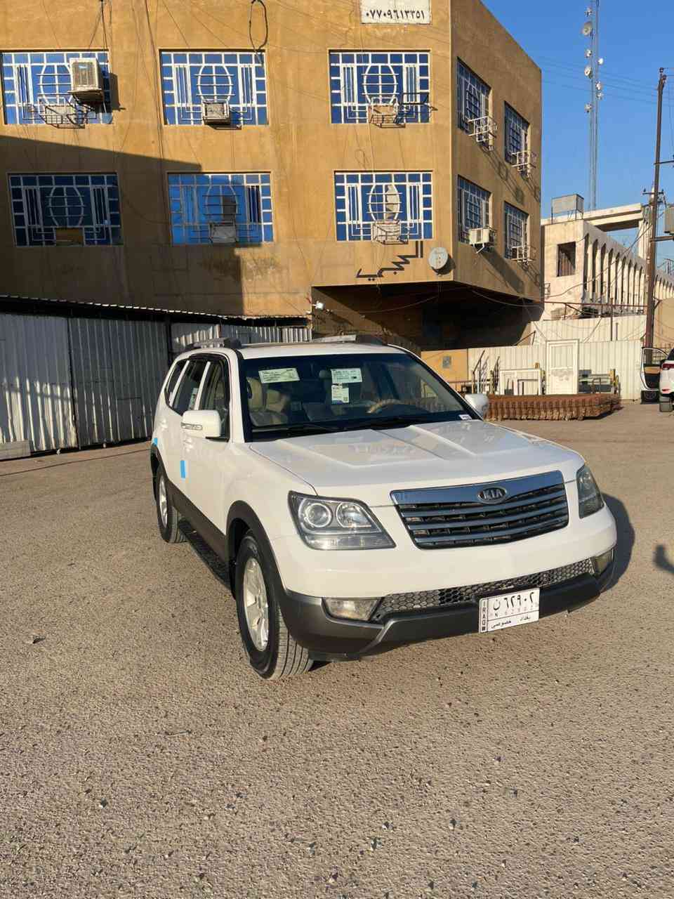 السلام عليكم عندي كيا موهافي للبيع موديل 2012 رقم بغداد بسمي تحويل مباشر صبع عام اثر جفية تصليح درجة اولي مكينة كير صدر تبريد تخم تاير سيارة جاهزة ع آخر حباية السعر 108 وبيها مجال موبايل *********** عنوان بغداد  ***********
