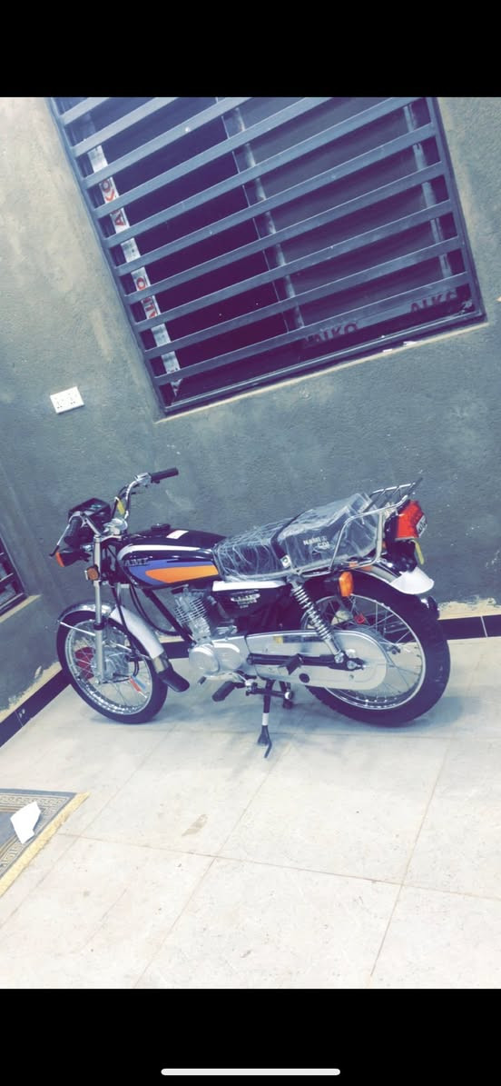 سلام عليكم دراجه ايراني للبيع اوراق سيد خلدون مديل 17 مكفوله الدراجه سعر مليون و 500 وبيه مجال متواجد واتساب ***********
