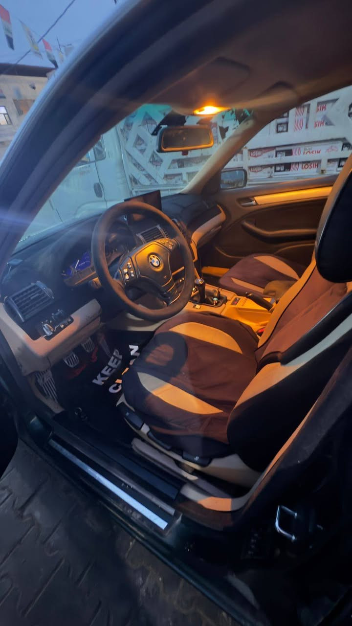 مرخصة الادمن المحترم
E46
للبيع السياره جاهزه من كولشي برغي ناقصه ادامه عامه للسياره
كت سستم صوت اساور سقف روز ولايتات جدد نضيفه حيل ***********
