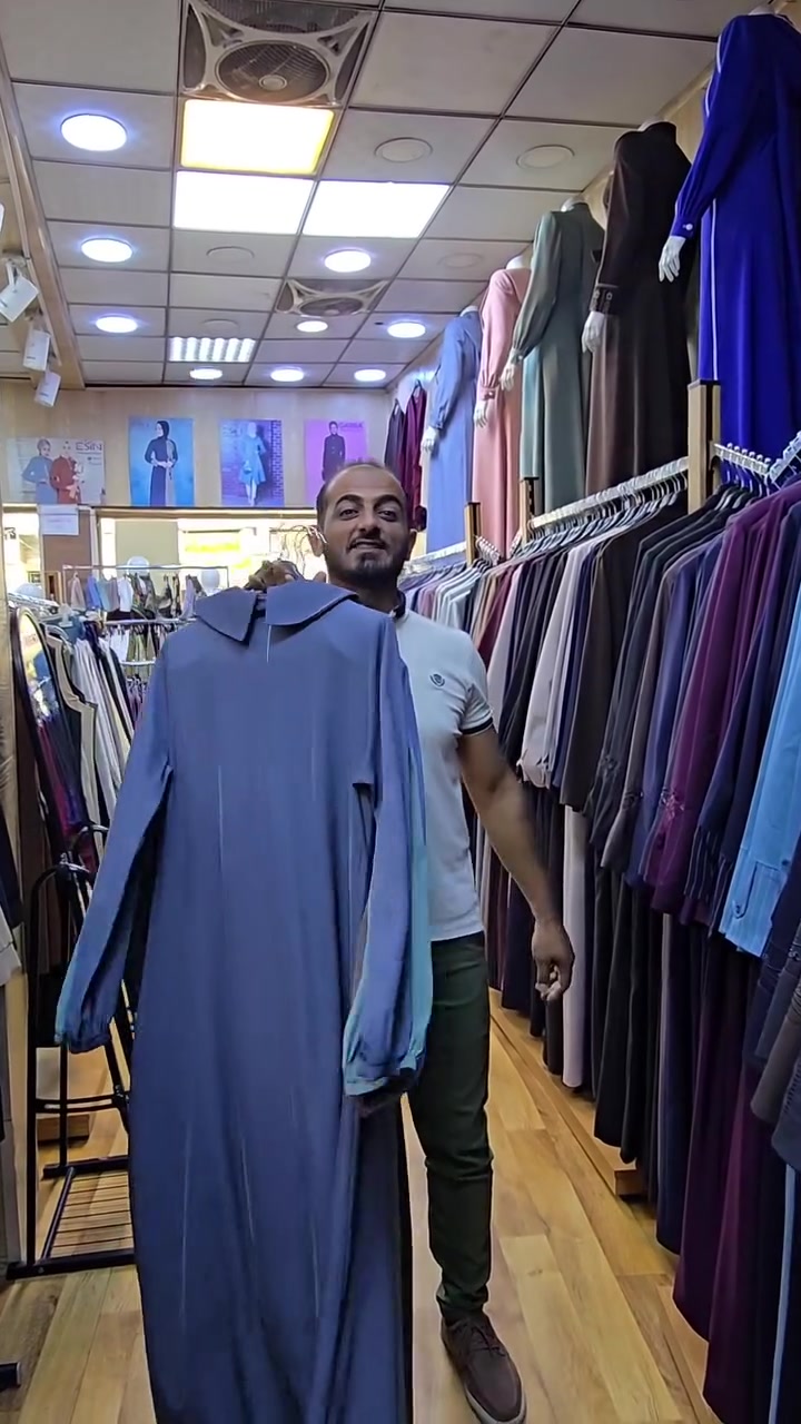 بقت يمكم اذا تريدون عرض قوي تفاعلوا 😍
دبي للزي الشرعي 1 
بغداد اعظمية راس الحواش 
الفلوجة شارع العباسي مقابل الحديقة العامة 
الحرية الثانية الشارع العام ازياء فدك


**إذا كنت صاحب هذا الإعلان وتريد حذفه لأي سبب، رجاءا أرسل رسالة إلى الدعم الفني**