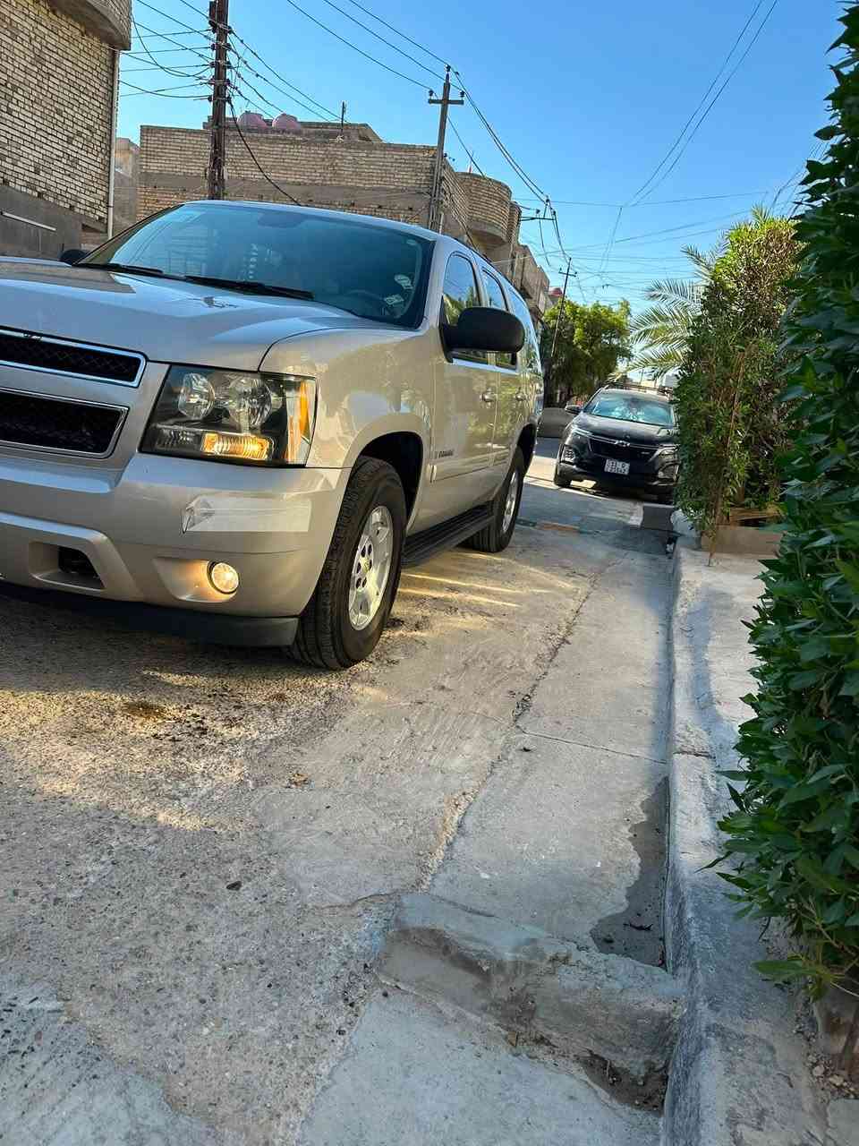 السلام عليكم تاهو خليجي 2009 ماشيه 174000 الف اصل 
كامله كل نقص مابيه باسمي شرط ولا كلوب مشتغل بالدشبول 
حداديه تخم تاير تبريد كامله من كل شي برغي ماتحط عليه 
للاتصال او استفسار على الرقم *********** السعر 225 وبيه مجال قليل المايعجبه السعر الله يرزقه بالاحسن واليشوف السعر هواي كلمن وحلاله

