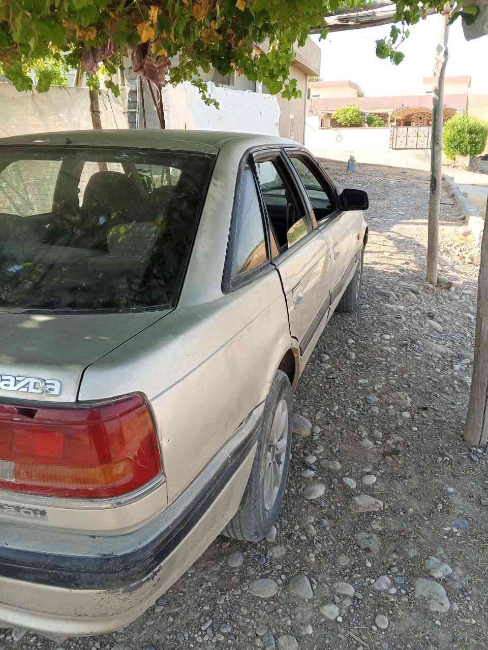 مازدا موديل 1989تحويل مباشرصاحب سياره بل موصل بس سياره حالين موجود بشيمال بردره ش قدرة دوكوندان سعر25محرك 8بخ سياره مال بيت جاهز+‏‪***********‬‏ الحمدانية, نينوى
