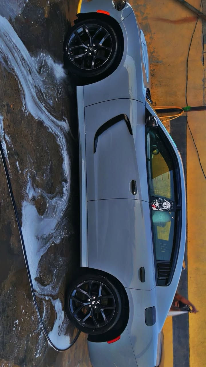 اسلام عليكم
جاجر للبيع 2021 
ارقام بغداد بسمي 
المحرك 6 سلندر 
لون مييز سموك 
الحادث جملغ وبنيد بدون دواخل لغد وشاصي مكفول 
السانور موجود في الصور 👇
الفئة SxT
الموصفات 
كاميرا خلفية 
بصمه
شاشة 
رادر 
تشغيل عن بعد 
المقاعد تدفئة 
مقود القيادة تدفئة
بعد هواي 
السيارة جاهزة الف دينار ما تصرف عليهة 
تختم تاير جديد صدر امامي خلفي جديد 
السيارة مستمة من الداخل والخارج Srt
المكان الانبار الفلوجة حي العسكري 
رقم الهاتف *********** و ‭0750 913 8878‬ 
غير متواجد ع الفيس واتساب موجود
