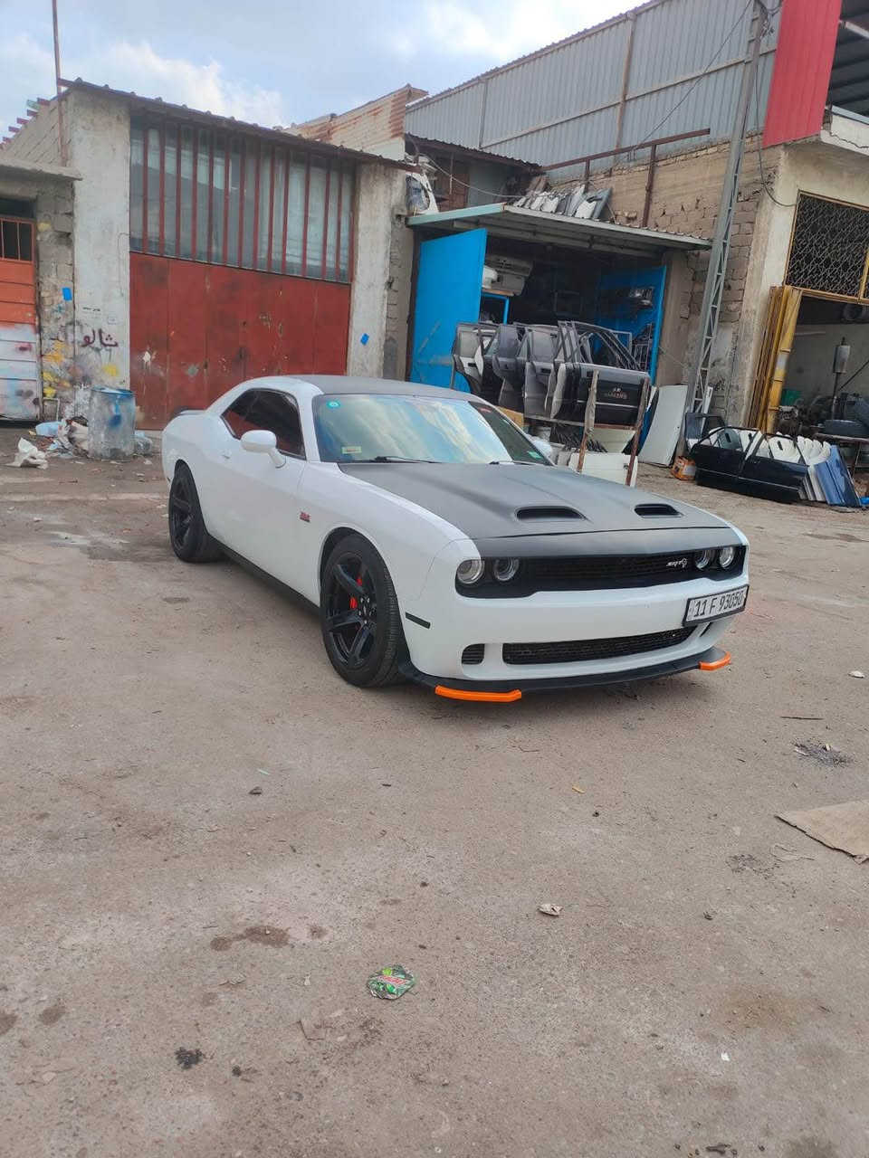 جالنجر مديل 2023(sxr) اخر صدار..
بيع اًو مراوس 
السياره حيل جديد 
حادث السياره جاملغ وبنيد مبدلات وجاملغ الطرف مالته بارد
رقم بغداد بسمي
شفتات ستيرن 
ويل نجمه
وهاي مصروف ع السياره
عنوان السياره البصره
سعر السياره 195وبيه مجال
الهاتف ***********
