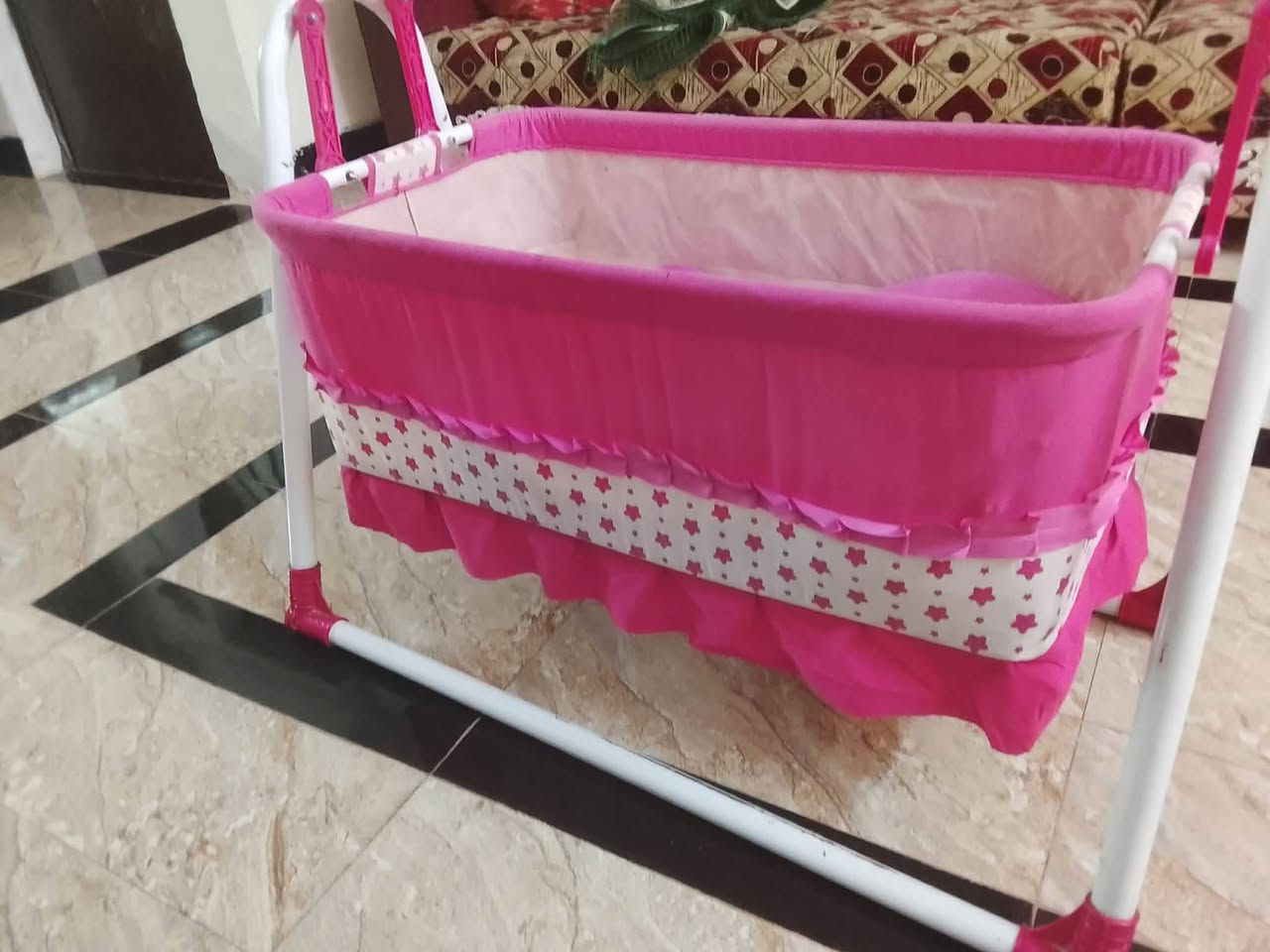تخت اطفال هزاز


**إذا كنت صاحب هذا الإعلان وتريد حذفه لأي سبب، رجاءا أرسل رسالة إلى الدعم الفني**