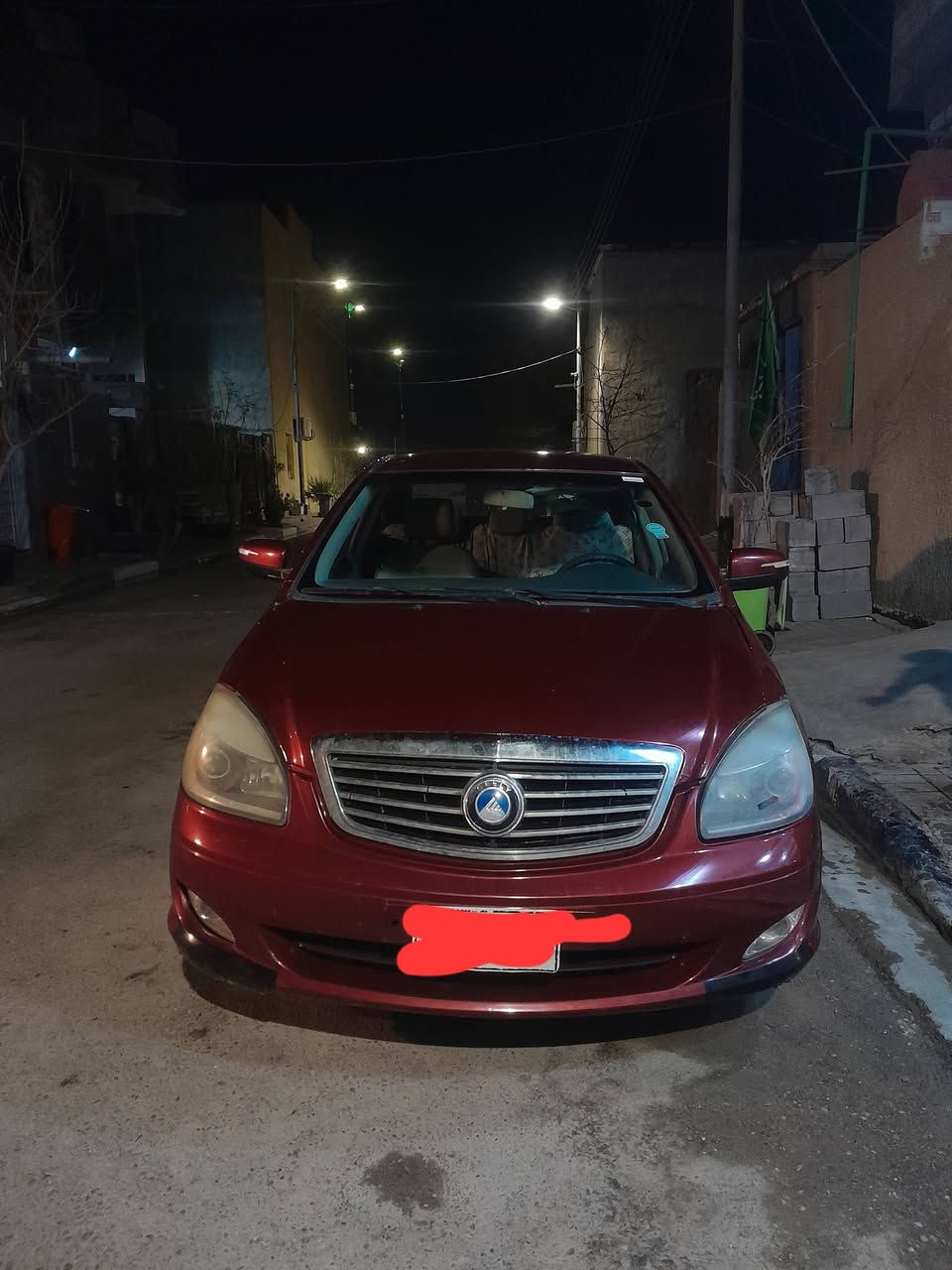 السلام عليكم جيلي موبل كير و مكينه كفاله حداديه نضيف بدي شوف العين سياره جاهز من كلشي تبريد شغال رقم صدامي بسعر ٣٥ وبيه مجال للشراي  رقم التواصل ***********
