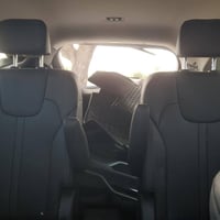 سورنتو 2023ex هايبرد  ماشي 45mi مرقم بغداد جاهزة بدون اي نقص بدون ايرب...