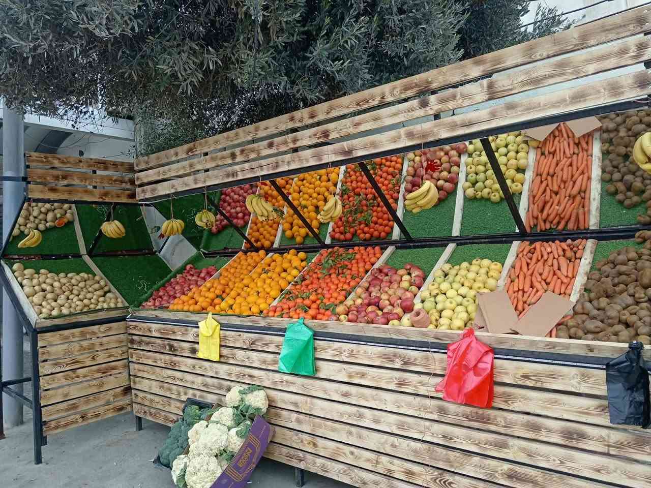 رفوف محضر للبيع طول 8 متر
صاحبهم مفصلهم بمليون و200 
يبيع ب750 حي فلسطين 
***********
***********
#مكلف_بالنشر
