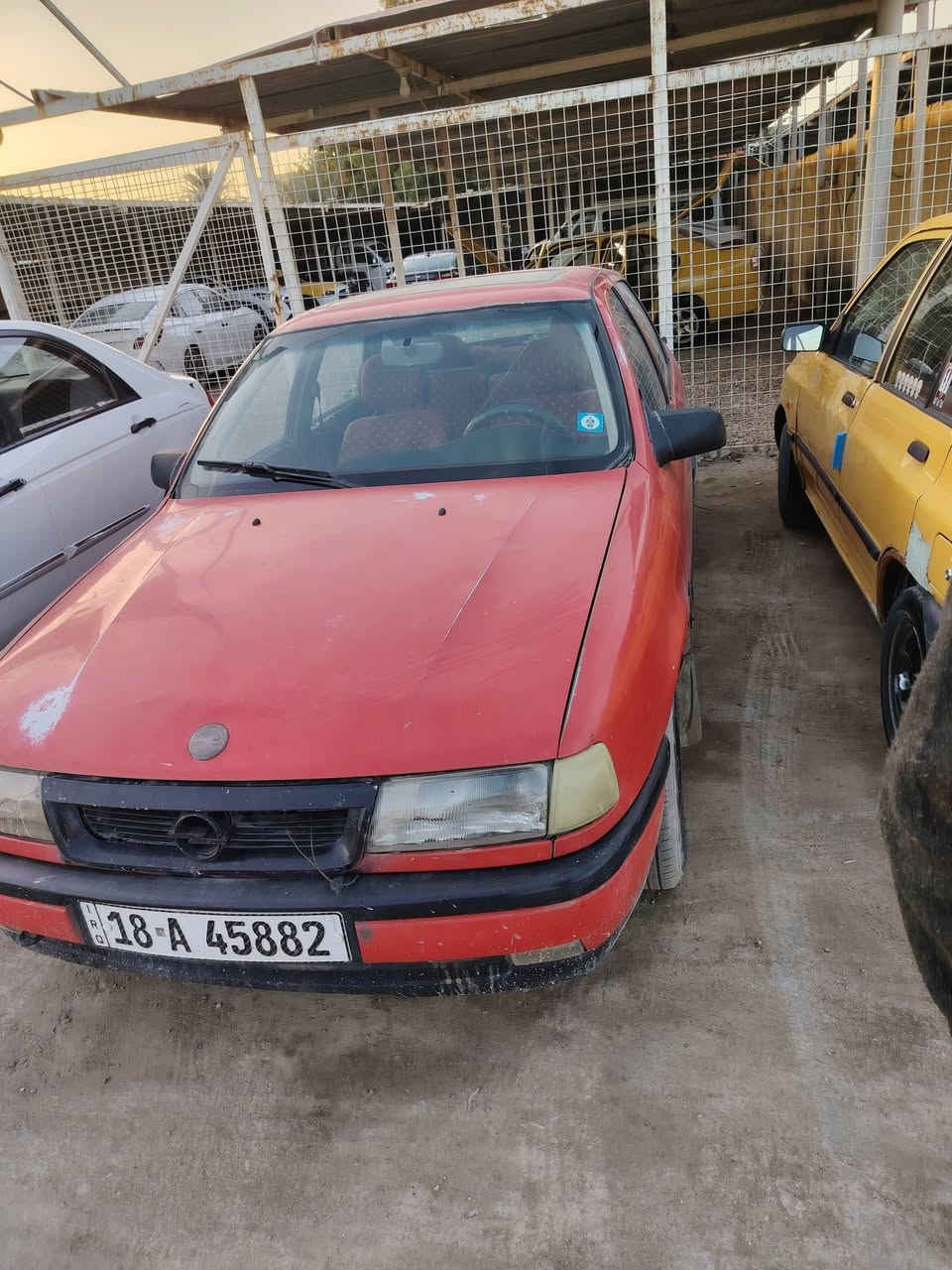 سلام عليكم.   بيع مستعجل
اوبل فيكترا موديل 91 رقم بابل انجليزي 2029 
مكينه 2000 كير عادي  السعر 33
وبيها مجال عنوان بابل الاسكندريه 
 ***********
