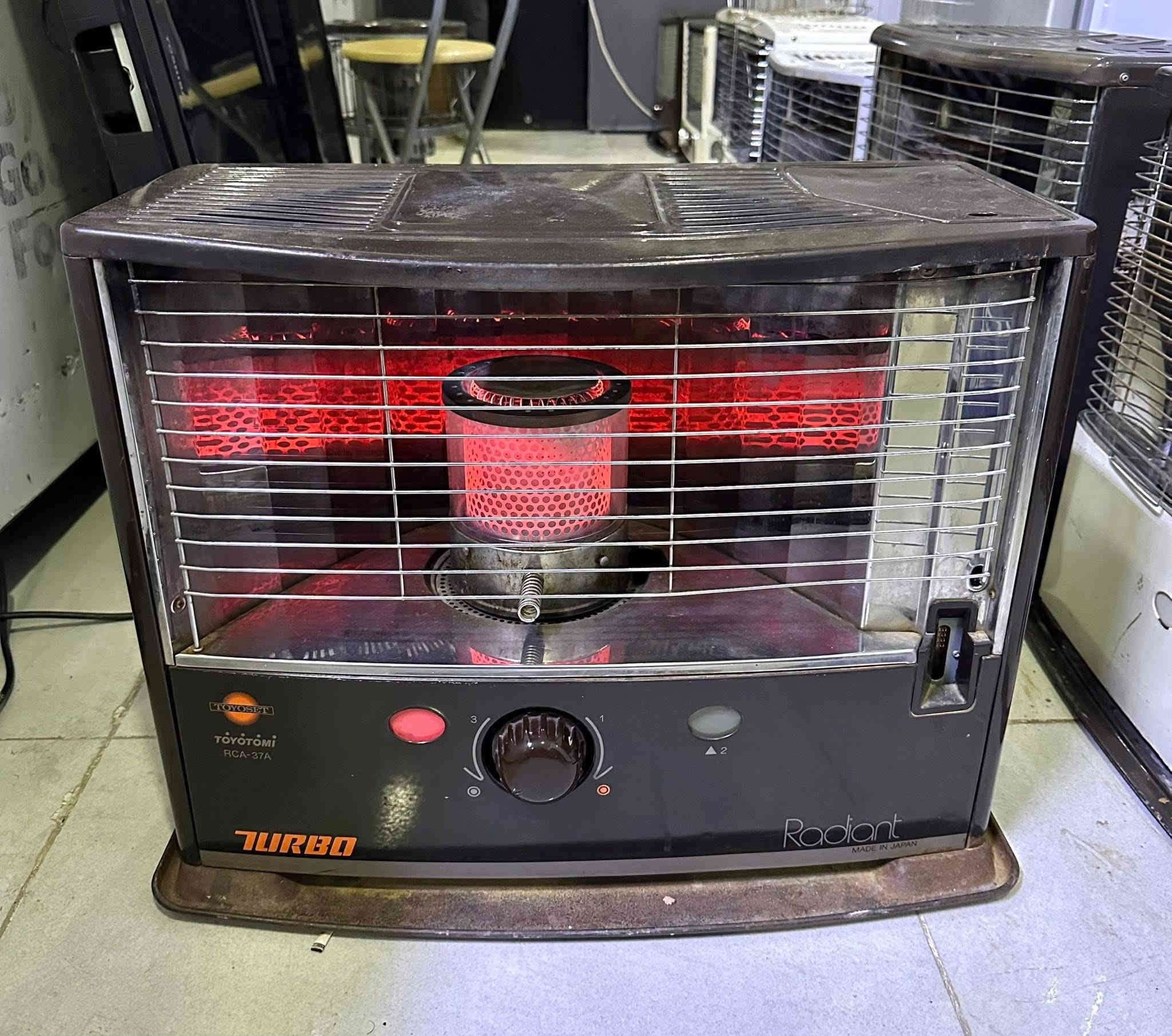 ضمن الصور انظف الأغراض المستخدمه والجديده 💯💯💯‼️‼️‼️
واتساب مفتوح 📩📩وماسنجر 
 📞***********
📞***********
العنوان / اربيل / داره توو / 📍 🚚 🚚
الفرع الثاني / قرب الكورنيش 

://;;
Arnaimaerihofentitahomnonoibasentalask
