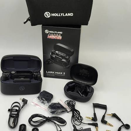 متوفر جديد

مجموعة الميكروفونات اللاسلكية Hollyland Lark Max 2 Ultimate Combo.يوفر هذا النظام جودة صوت احترافية باستخدام تقنية MaxTimbre 2.0 لتسجيل واضح ودقيق.تتميز الميكروفونات بعزل ذكي للضوضاء، مما يضمن تسجيلًا صافيًا حتى في البيئات المفتوحة والمليئة بالضوضاء.تصل مسافة الإرسال في المناطق المفتوحة إلى 300 متر تقريبًا.تتضمن المجموعة علبة شحن توفر طاقة إضافية للميكروفونات، بالإضافة إلى مجموعة متنوعة من الملحقات.


**إذا كنت صاحب هذا الإعلان وتريد حذفه لأي سبب، رجاءا أرسل رسالة إلى الدعم الفني**