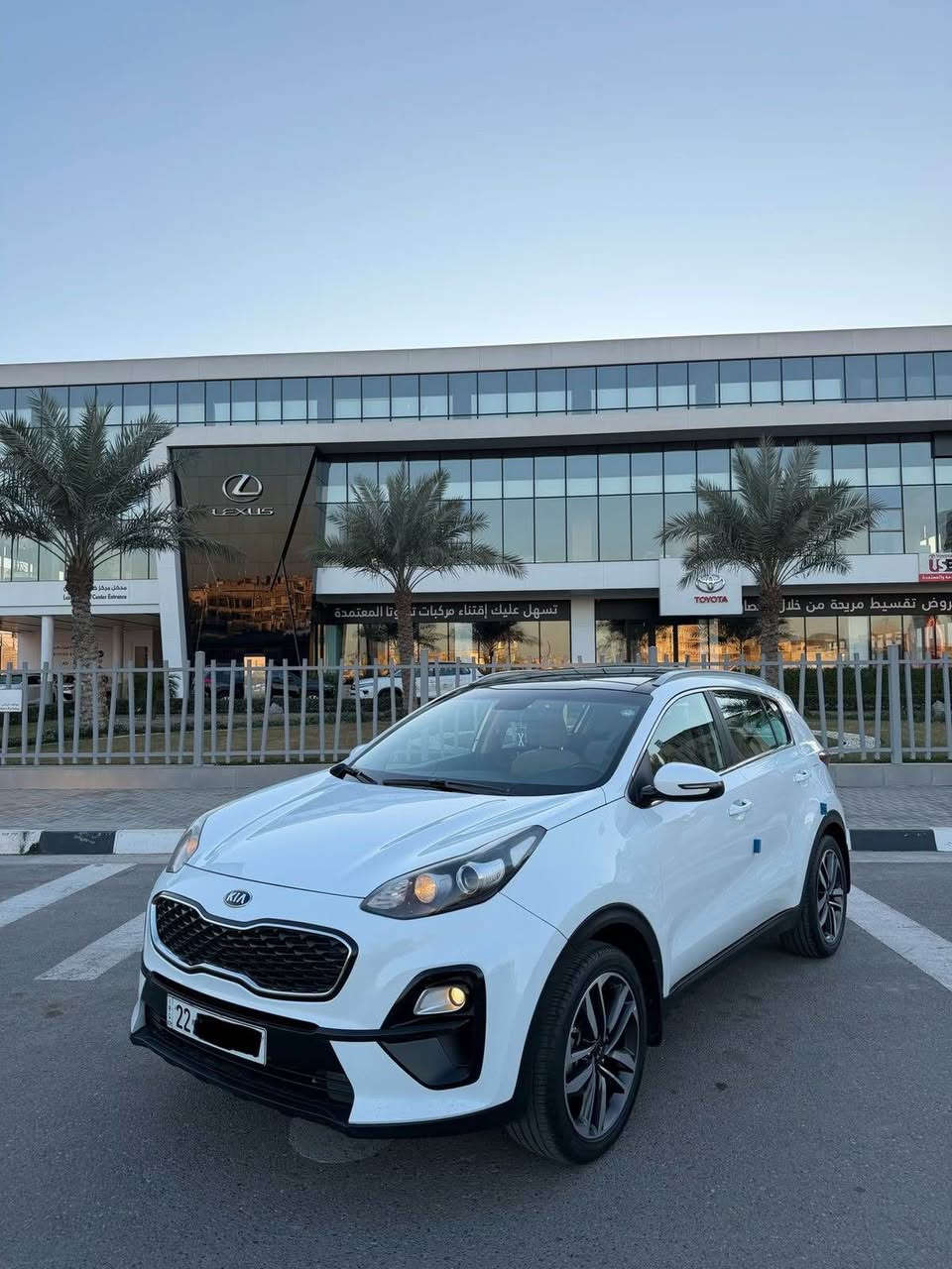 سبورتج خليجي 2020 
مكفوله كفاله عامه عدا رصعتين زغار كلش
ماشيه 94 
موصفات 
بنرما طكتين 
شاشا اندرويد 
مود درايف 
مانع انحدار 
تحكم ستيرن فول 
كامرا خلفيه دواره 
حساسات بل دعاميه 
قطعتين تبريد
محرك 2000 دوش كفاله 
لد خلفي 
ويل جبير مال فول وتخم تاير جديد 
مكان سياره بغداد السيديه 
السعر 195 
*********** بغداد, العراق
