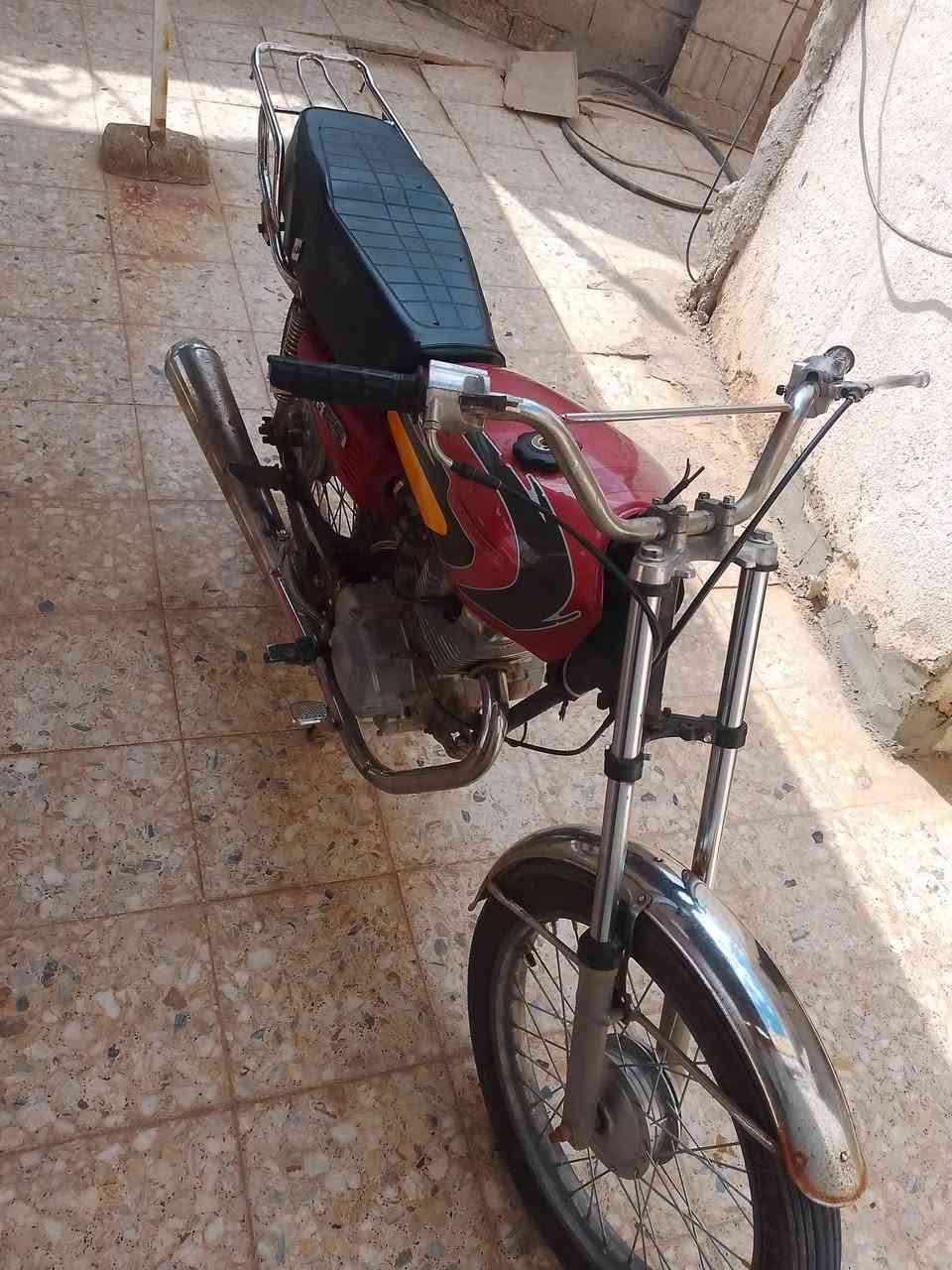 سلام عليكم دراجة لبيع ارشة كلك الدراجة مكفولة من سرقة ب 250 مكان دوانية موجود واتساب ‏***********‬‏
