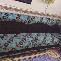 ديوان ٩مقاعد • نضيف جدا • قنفه نازله