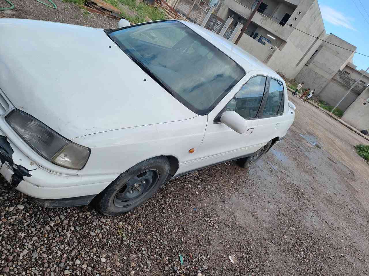 هونداي النترا موديل 1993 بدون صبغ تبريد شغال يحتاج بس غاز طخم تايرات جديد .السعر 32 بيها مجال الاتصال 
*********** كورك
*********** اسيا
