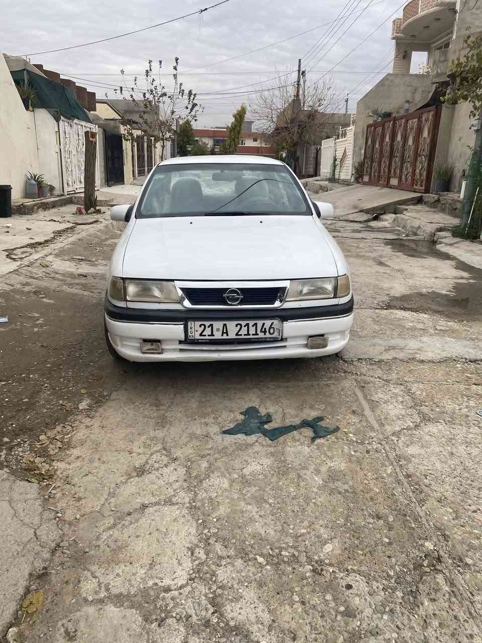 ئۆپڵ ڤیکتریا ئۆتۆماتک سەیارەرەکی تونوتۆڵە گێڕومەکینەی بەشەرت بێتەقەو ڕەقەیە کارتی بەنزینی کەرکوکی هەیە بە ناو خۆمەوەیە سەنەوی تازەیە تا 2027 سەیارەکە تەنها بەلایا کەوتوە نرخ 36مەجال ***********       ***********
