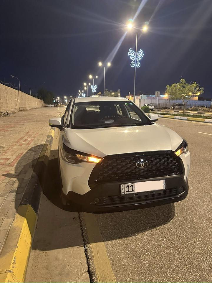 بسم الله الرحمن الرحيم
للبيع فقط بدون مراوس 
كورلا كروس هايبرد موديل 2025 خليجي 
المحرك 2000cc هجين 
الممشى 5800km حقيقي 
تجميع صيني مكفوله من دعاميه للدعايه ماعدى التكحيل الصغير موضح بالصوره بكراج البيت 
موصفات: شاشه الكبيره 
ابل كار بلي 
ثلاث وضعيات قياده
مانع انزلاق 
كأمره خلفيه 
ورقم بغداد 
السياره مدوشمه دوشكه اماراتيه 
والسياره خير من الله ونظيفه وجديده  وسبب بيعها فتح مشروع بسيط 
سعر سياره 185 ورقه وبيها مجال للشراي 
مكان سياره كربلاء المقدسه
رقم صاحب سياره:***********
