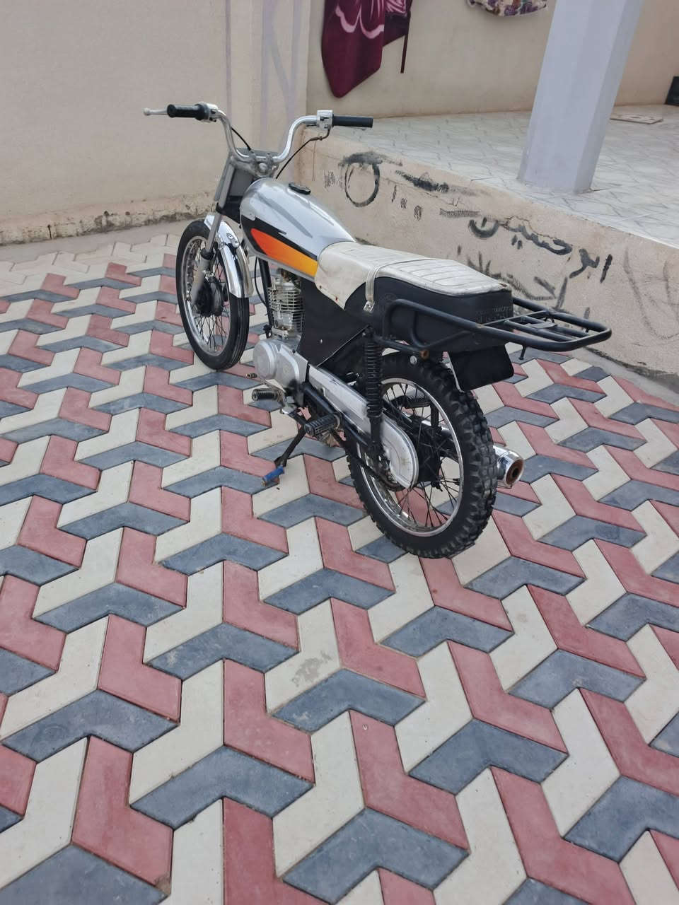 يالله سلام عليكم دراجه للبيع موديل 2021 دراجه نضيفه مال جناي السعر 350 وبيها مجال بصيط مكاني كربلاء البراهميه الرقم *********** شراي يتصل وبي خير ويدلل رجاء المو شراي لا  يتصل  ويضل يعامل وما يشتري

