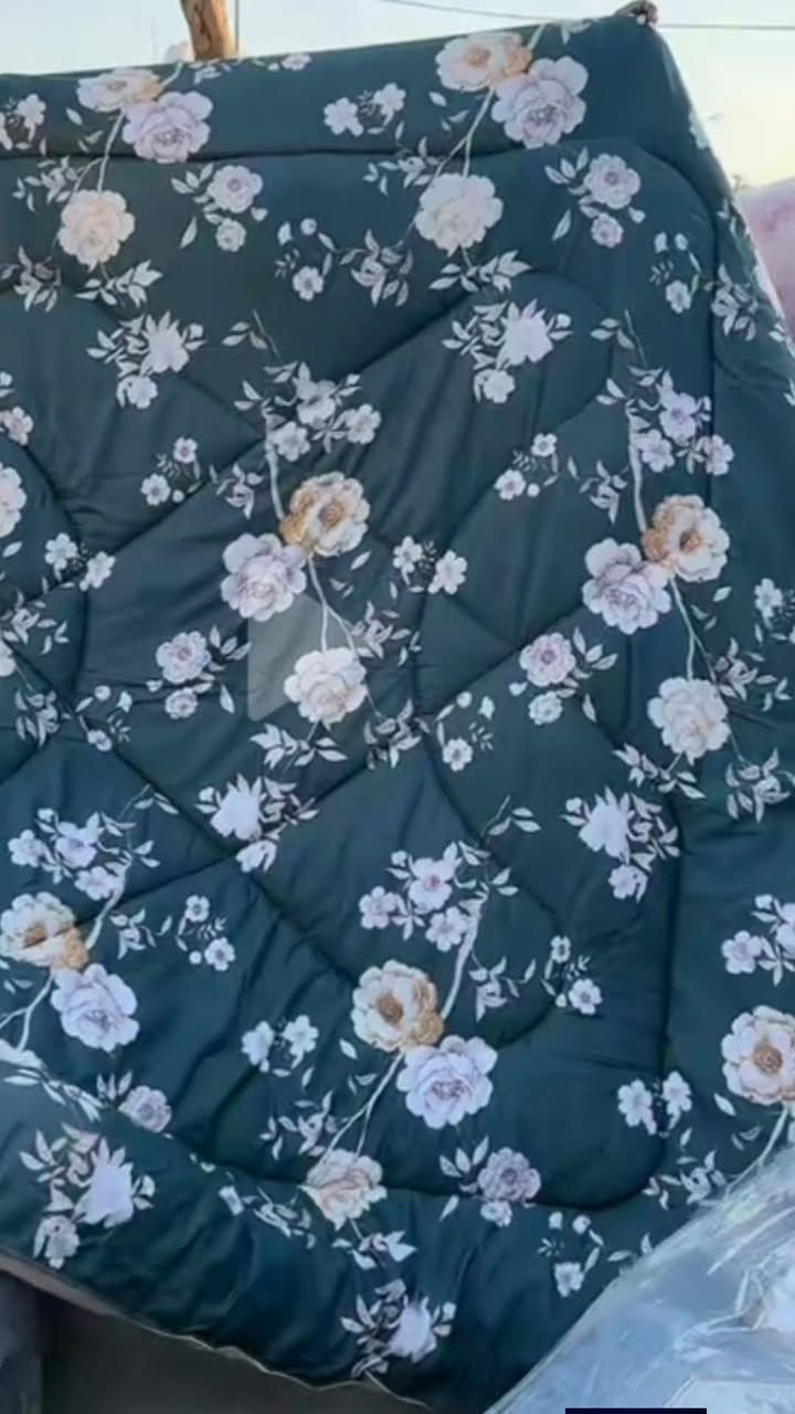 فرشات وبطانيات للبيع


**إذا كنت صاحب هذا الإعلان وتريد حذفه لأي سبب، رجاءا أرسل رسالة إلى الدعم الفني**