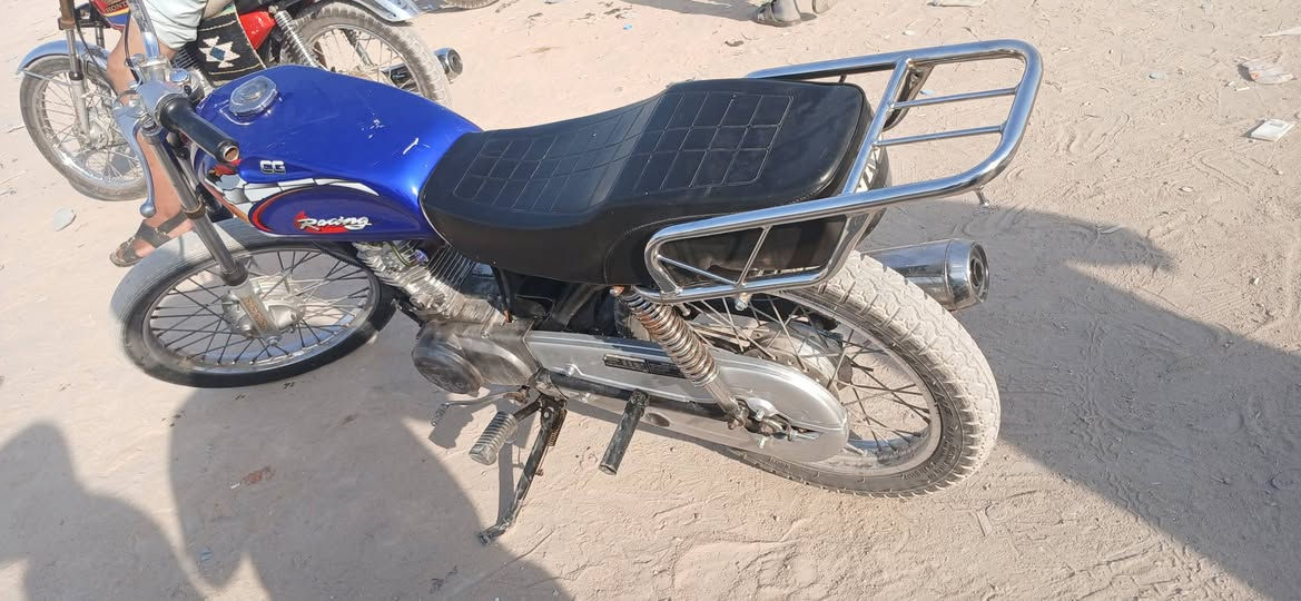 سلام وعليك دراجه ربع كير مكفوله نضيفه وحلو تجي وتفحص شف عينك السعر 250 قفل قفل قفل مل بيع  مكاني من الدخلي


**إذا كنت صاحب هذا الإعلان وتريد حذفه لأي سبب، رجاءا أرسل رسالة إلى الدعم الفني**